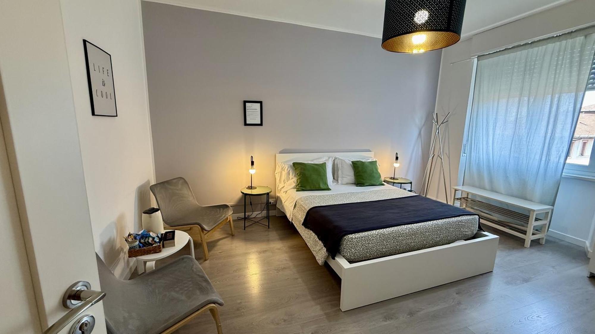 71 Guest house *